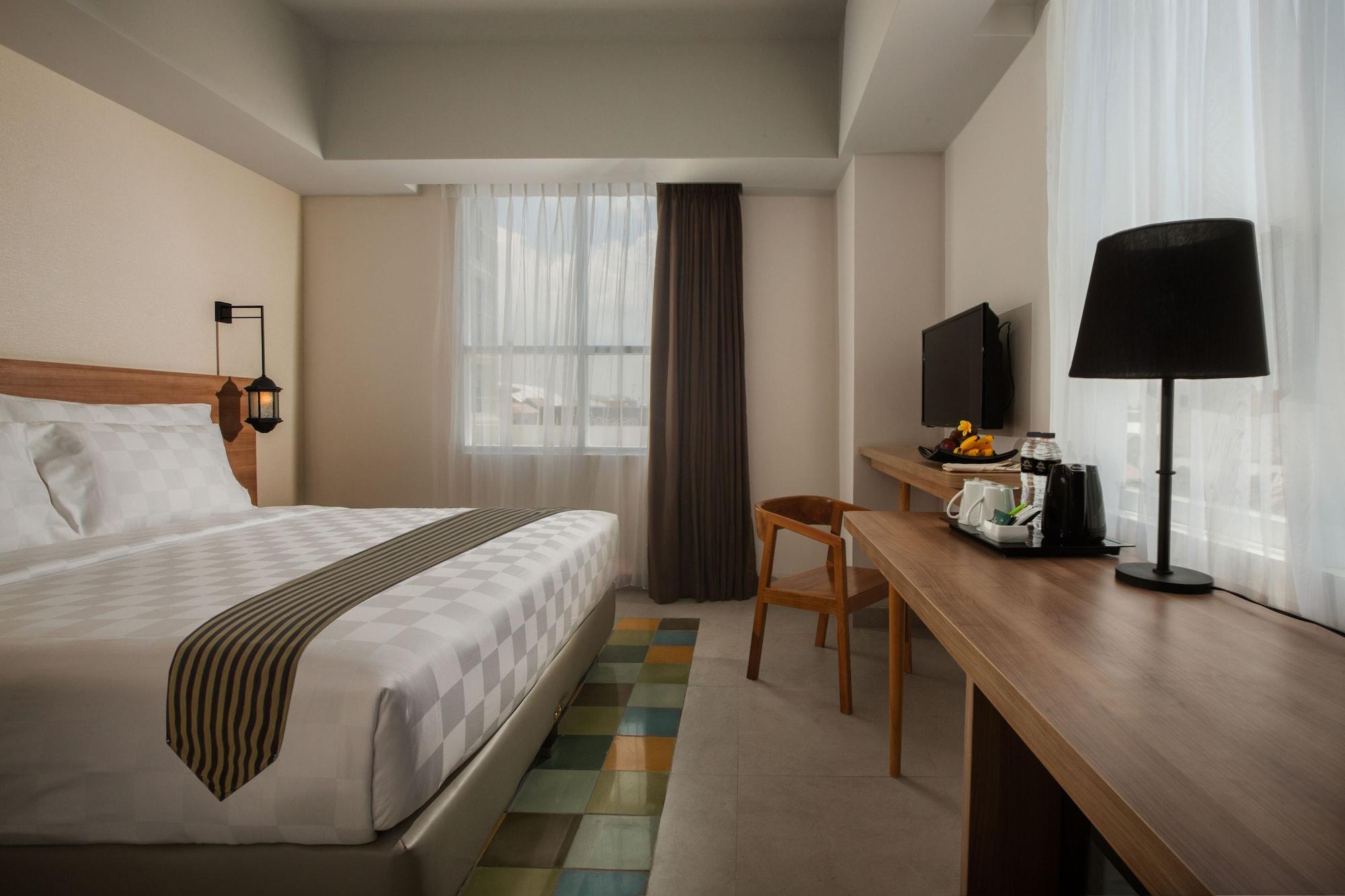 Khas Tugu Hotel Джокьякарта Экстерьер фото