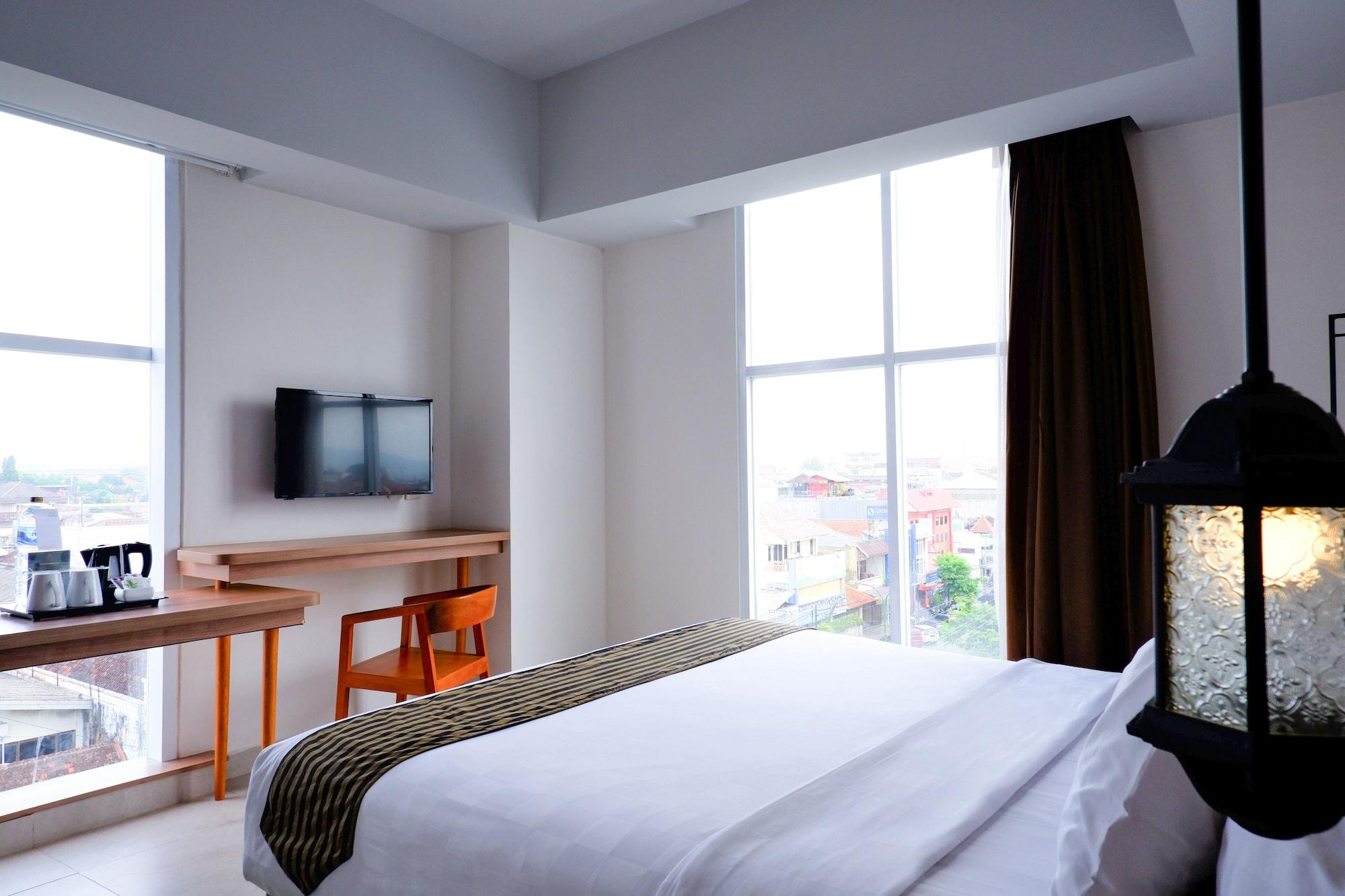 Khas Tugu Hotel Джокьякарта Экстерьер фото